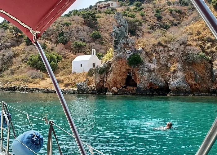 Kristy's House With Garden 하니아