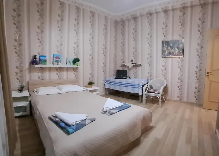 Kristy's House With Garden * 하니아